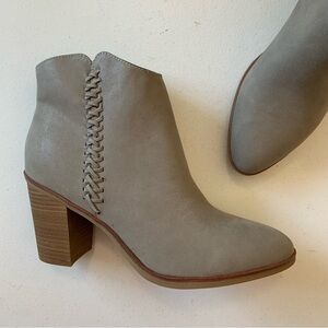 MIA Grey Dusky Heeled Ankle Bootie Boots Size 8.5 NEW WITHOUT BOX